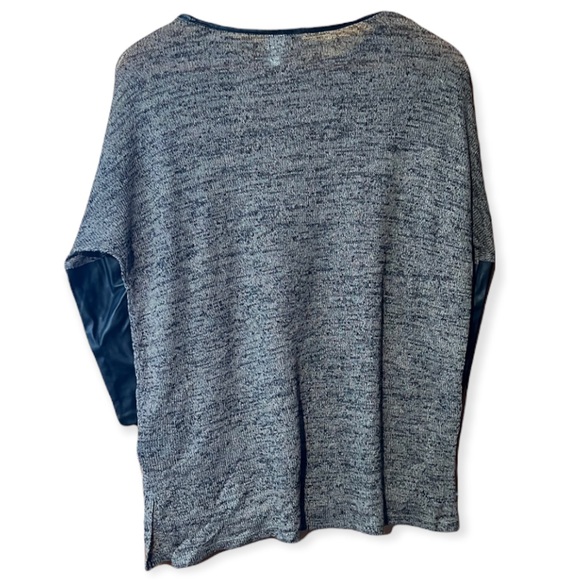 Divided top - Picture 2 of 3